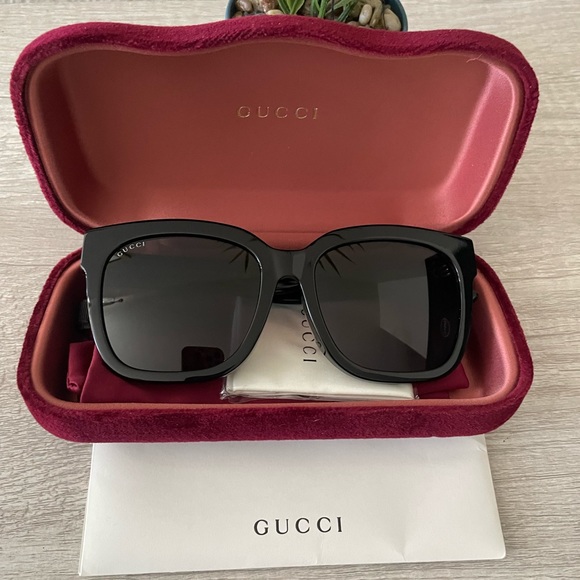 New , Gucci women's GG0034SAN 55mm sunglasses - Picture 6 of 15